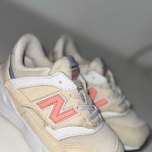 New Balance Kids' Beige and Coral Sneakers 997R